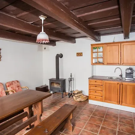 Apartman Na Sklepe *